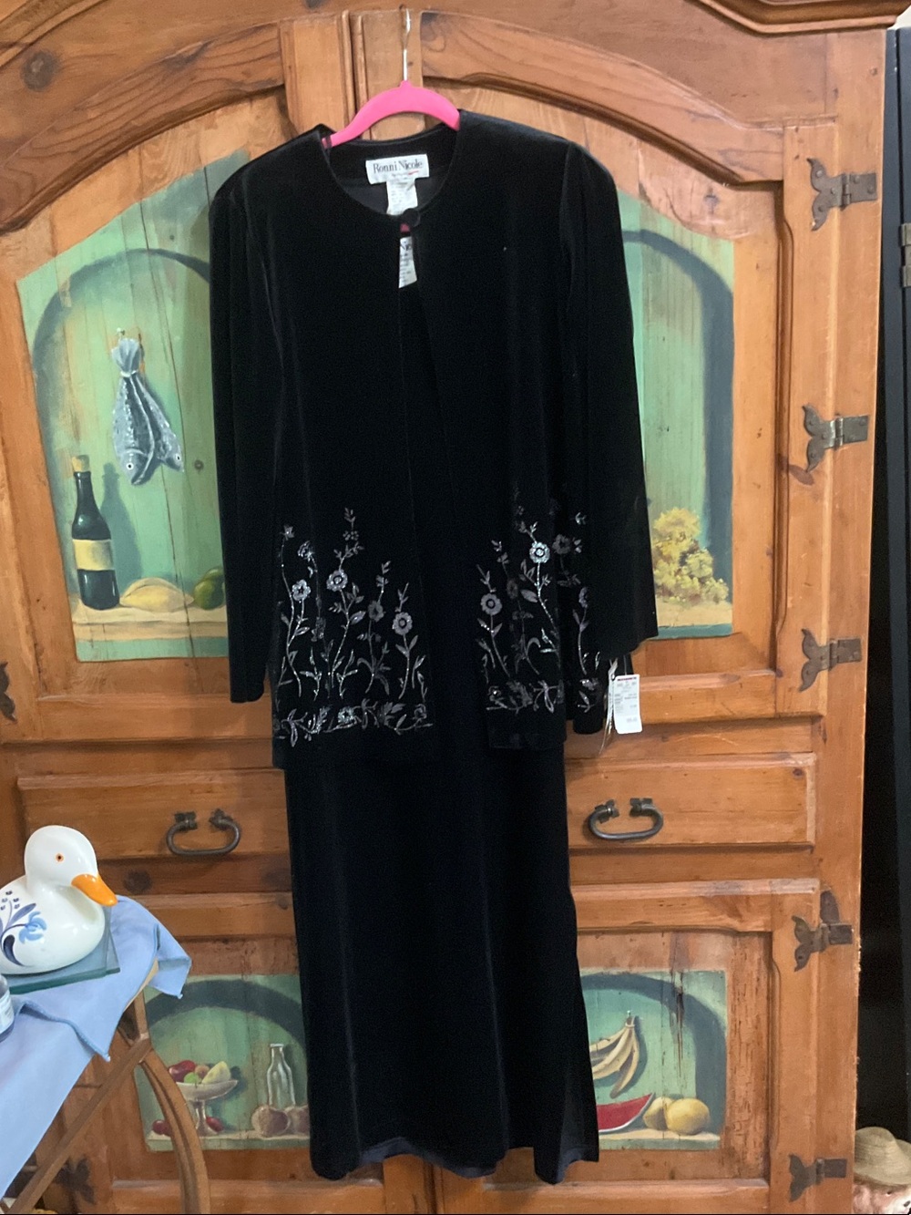 Ronni Nicole Velvet-Like Sleeveless Dress with Silver Floral Accent Jacket